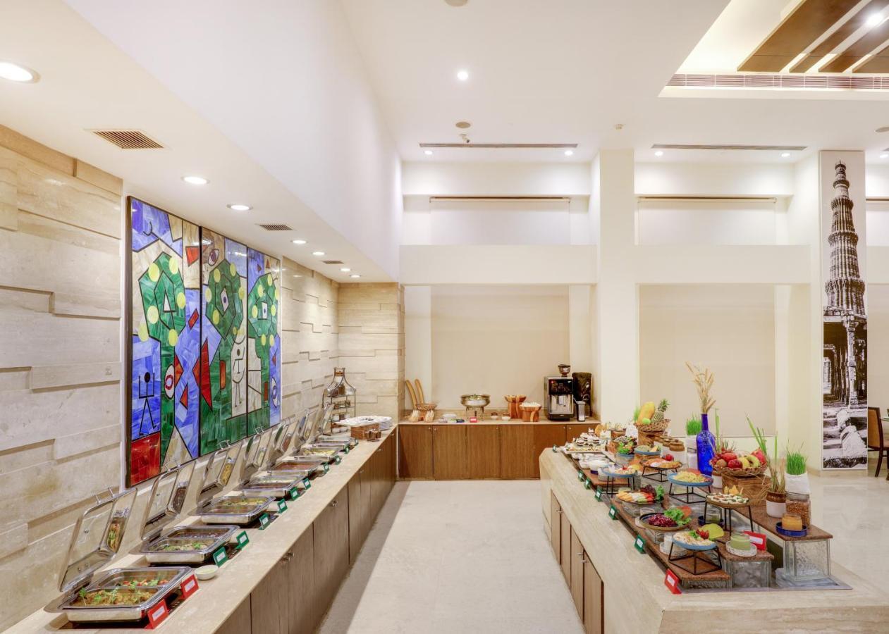Отель Lemon Tree Premier 1, Gurugram Гургаон Экстерьер фото